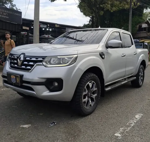 Renault Alaskan 2.5 Zen