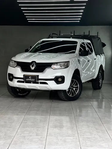 Renault Alaskan Zen MT Diesel 4x4