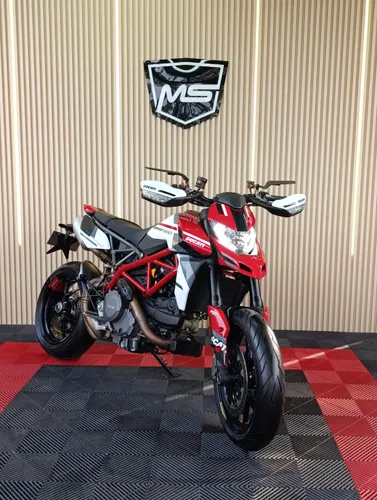 DUCATI HYPERMOTARD 950