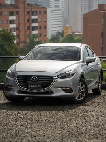 Mazda 3 Touring 2019 