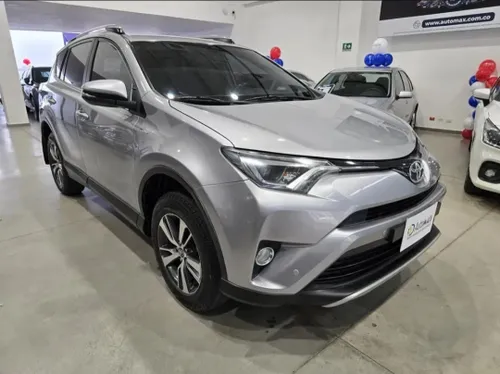 Toyota RAV4 X-road 2018