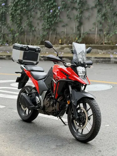 Suzuki V-Strom 250X 249cc