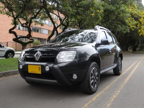 Renault Duster 4X2 1.6C.C VERSION DAKAR