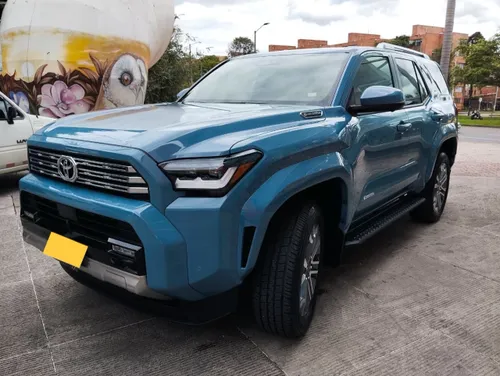 Toyota 4 Runner Limited iForce Max 2025