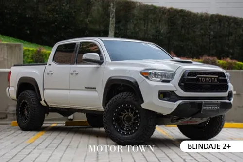 TOYOTA TACOMA SR5 2022 BLINDAJE 2
