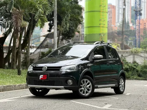 VOLSKWAGEN CROSSFOX 2015