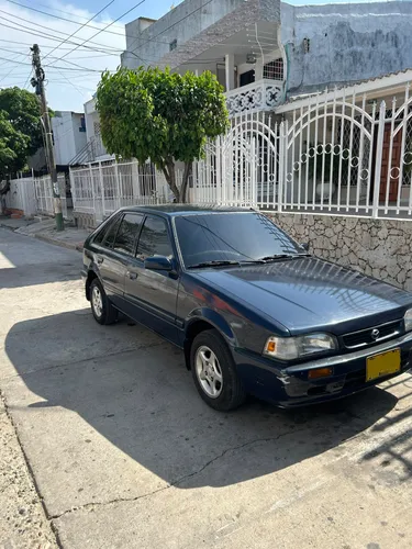 Mazda 323 2004