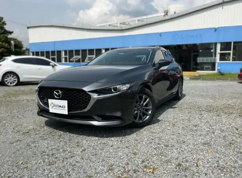 Mazda 3 Touring 2025