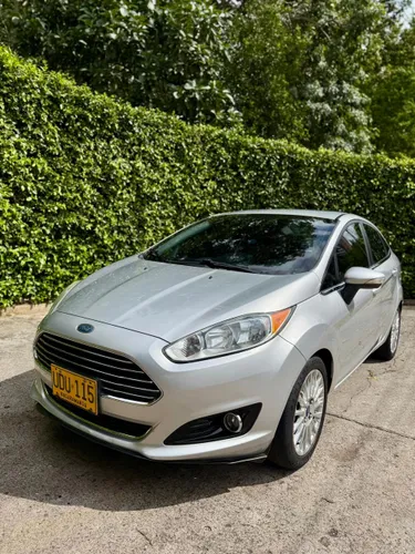 Ford Fiesta Titanium 2015