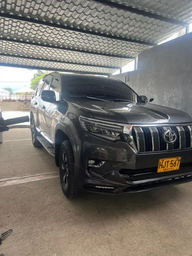 TOYOTA PRADO TXL DIESEL B2 PLUS