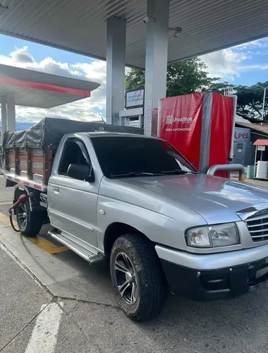 Mazda b2200 modelo 2007