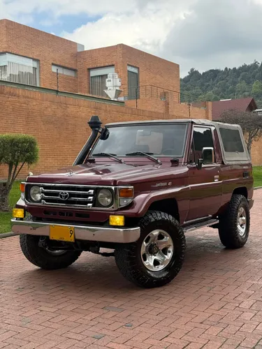 Toyota Land Cruiser  4.5 FZJ73