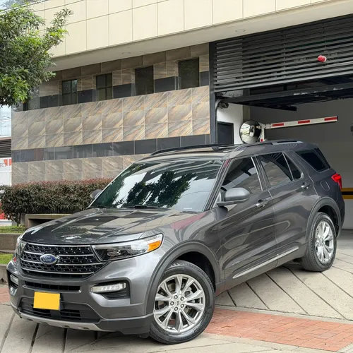 Ford Explorer XLT 2020