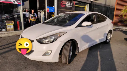 Hyundai Elantra i35 - 2012 - Automático - CC 1500