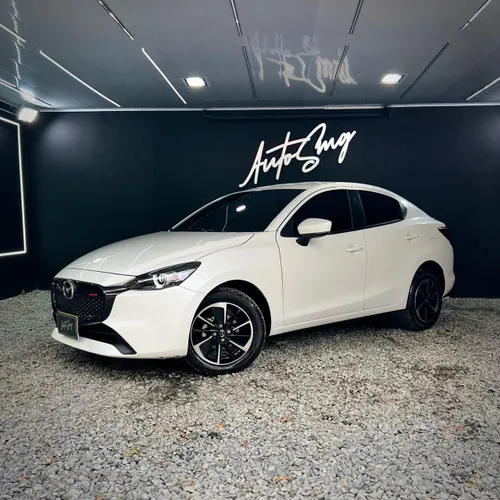 MAZDA 2 GRAND TOURING LX SEDAN BLANCO 1.5 2026 AT