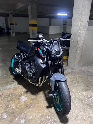 Yamaha Mt09 2022 11 mil kilómetros 