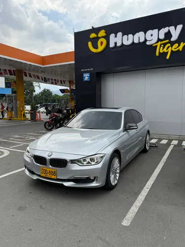 BMW 320i 2015  . 