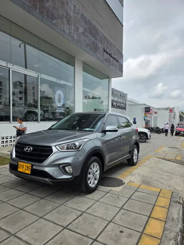 HYUNDAI CRETA PREMIUM 1.6 MECANICA 4X2