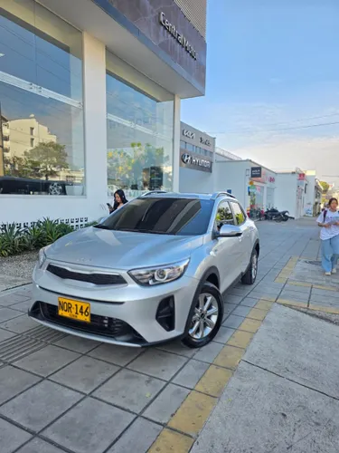 KIA STONIC DESIRE 1.0 ECO HYBRID 4X2 MECANICA