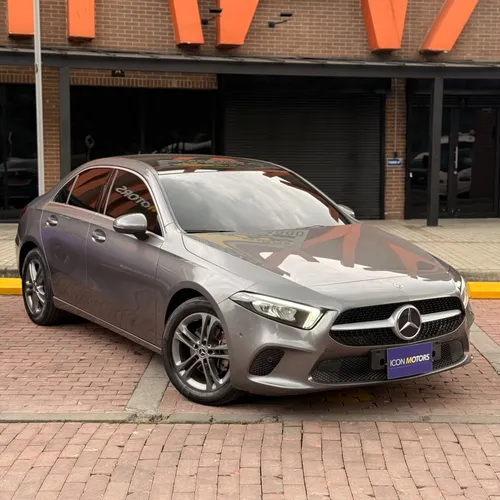 Mercedes Benz A200 Sedán 2021