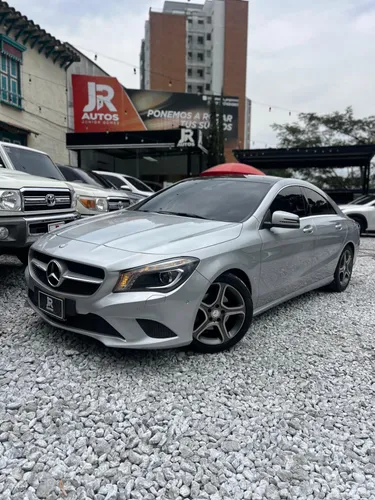 MERCEDES-BENZ CLA 200 2014 