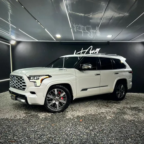 TOYOTA SEQUOIA CAPSTONE BLANCO 3.5 2024 AT