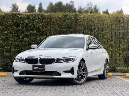 BMW 330E 2021 GASOELECTRICO