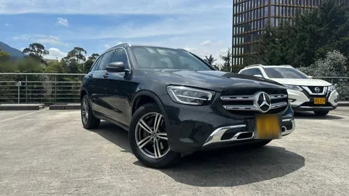 Mercedes Benz GLC300 4MATIC 2021
