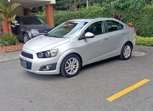 Chevrolet Sonic LT 2015