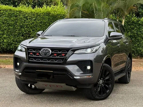 Toyota Fortuner 2021 Diesel 