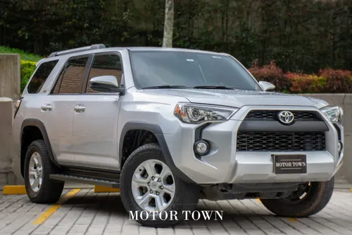 Toyota 4Runner SR5 2017