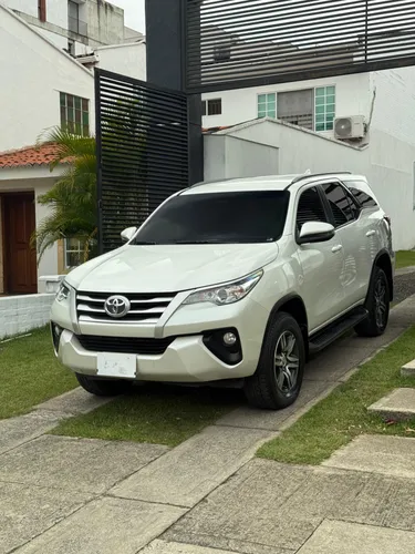 Toyota Fortuner Blindaje 2 plus