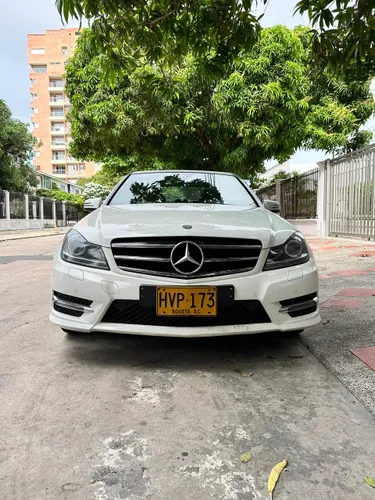 MERCEDES BENZ C200 CGI AVANTGARDE