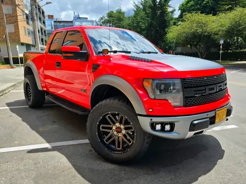 Ford F150 Raptor SVT 2014 