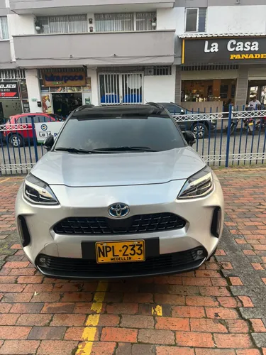 Toyota yaris cross 2024 en venta 