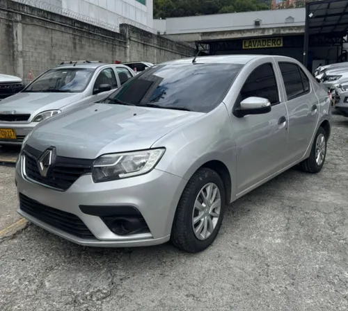Renault Logan Life 2022
