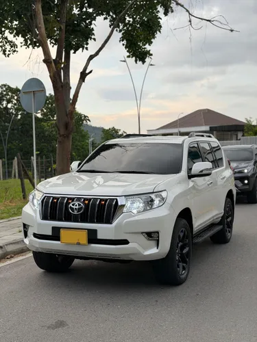TOYOTA PRADO TXL 