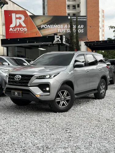 Toyota Fortuner 2.4 2023