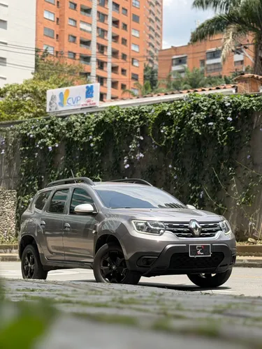 RENAULT DUSTER ZEN 1.3CC TURBO
