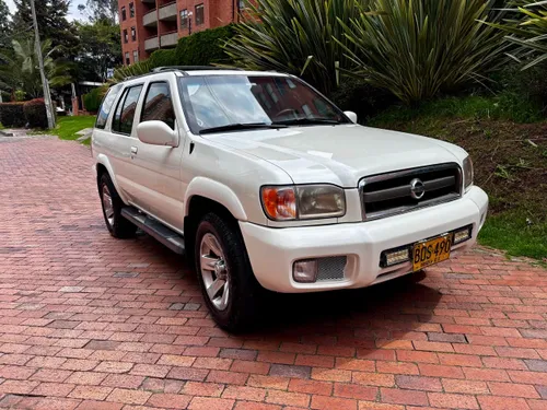 Nissan Pathfinder BLINDADA Ao 2005 