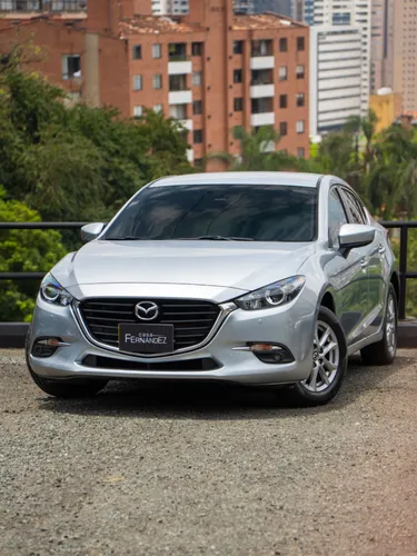 Mazda 3 Touring 2018 