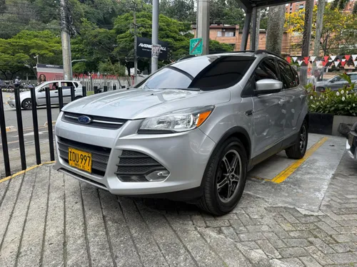 FORD ESCAPE SE 2014 AUTOMÁTICA 4x4
