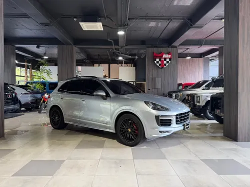 Porsche Cayenne GTS 2018