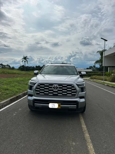 Toyota Sequoia Capstone 2025