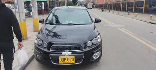 Chevrolet Sonic LT Automático modelo 2016