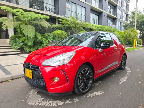 Citroen DS3 Sport Chic Mt 1.6 Cc T 156 Hp 2012