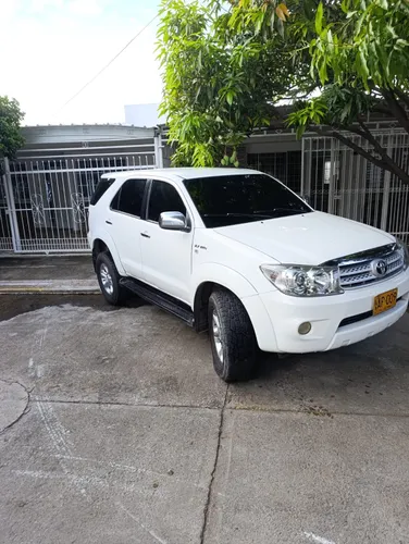 Toyota fortuner 