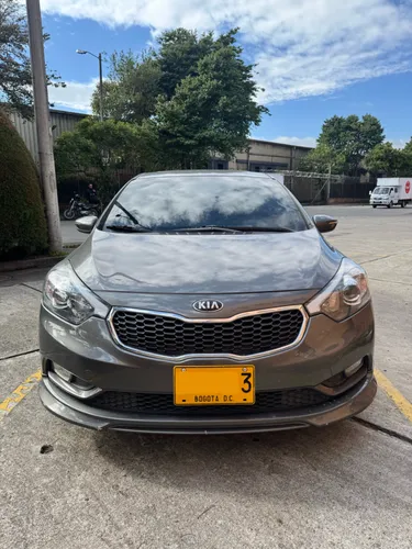 Kia Cerato Pro ex 2014 