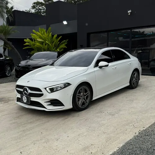 Mercedez Benz A200 - 2023