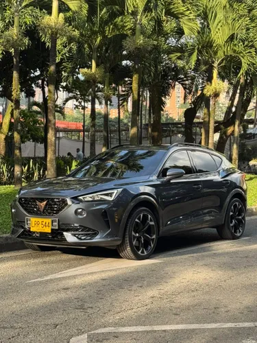 CUPRA FORMENTOR 2.0 AUTOMATICO TSI METALIZADO DSG